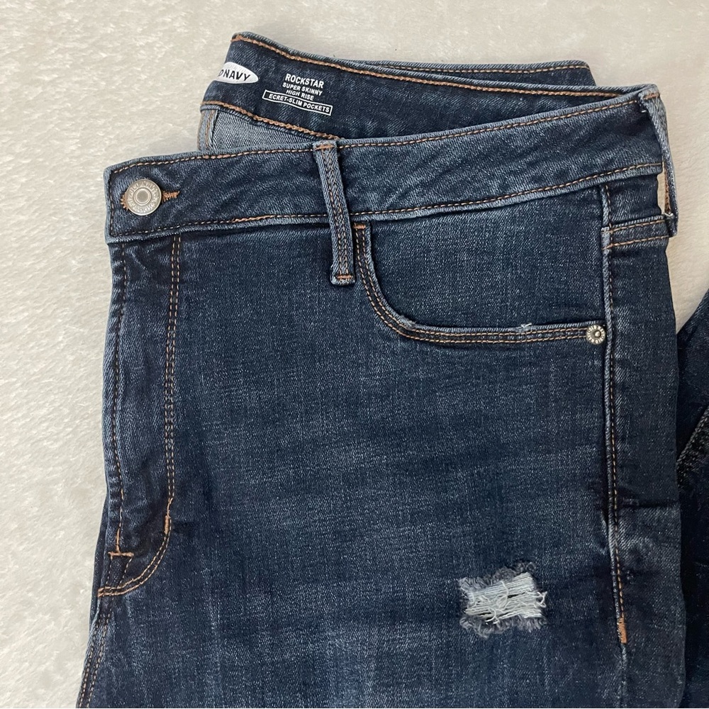 High Rise Rockstar Jeans - Picture 3 of 9
